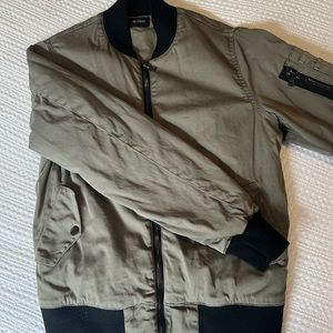 Hudson Jeans Bomber Jacket in Trooper Green Size Small